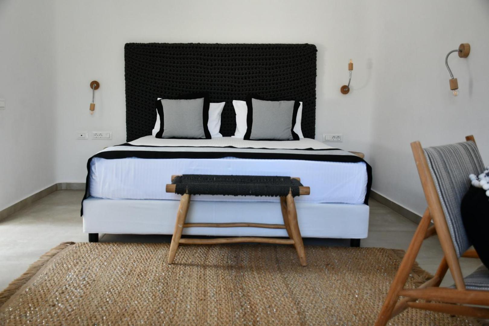 Ikies Of Mykonos 3*